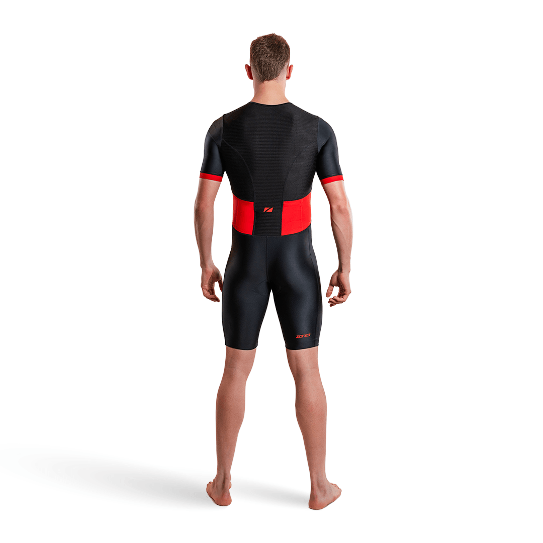 Man wearing activate short sleeve trisuit
