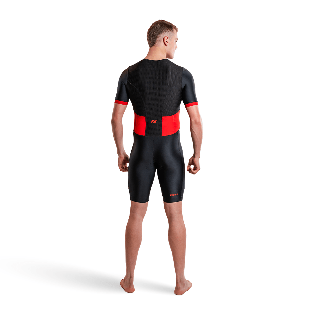 Man wearing activate short sleeve trisuit